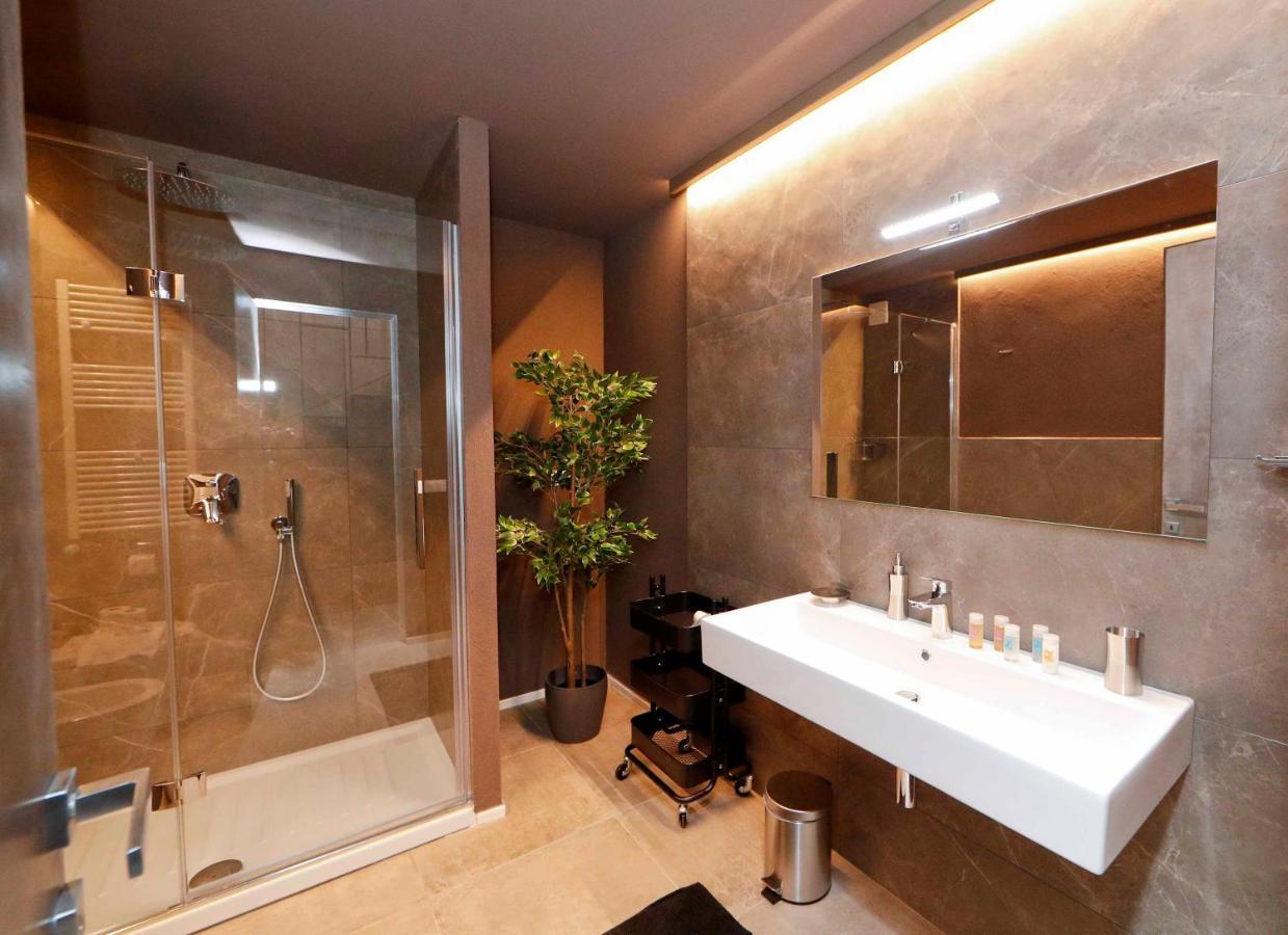 Post Industrial Loft Trastevere - Top Collection روما المظهر الخارجي الصورة